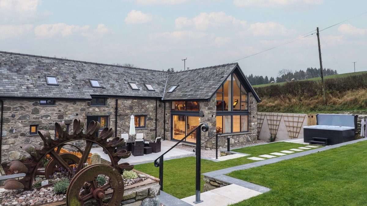 Cwmtirmynach Cottage | Y Côr