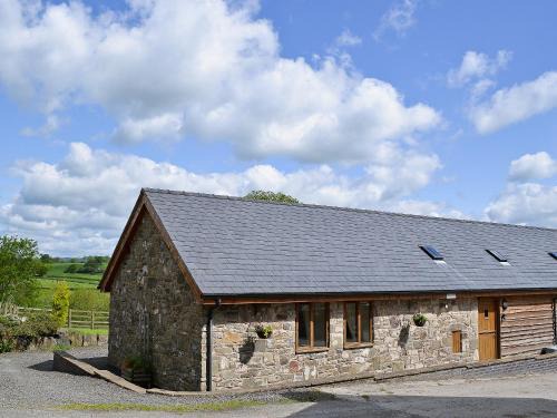 Welshpool House | Y Dderwen At Brynglas Farm