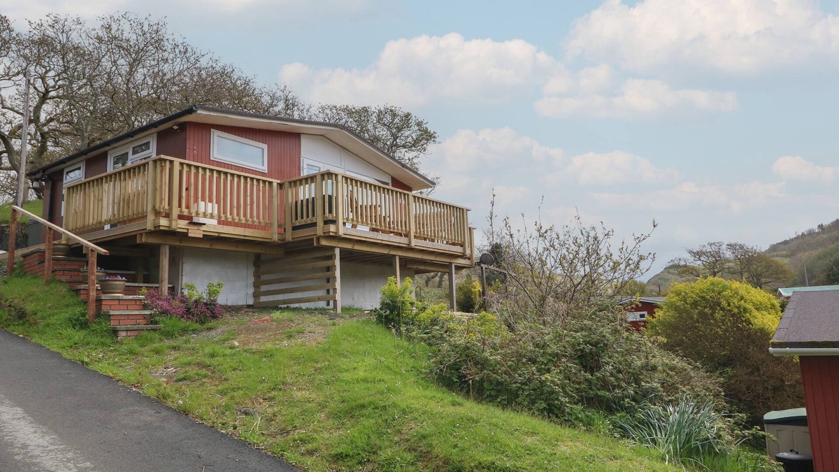 Tywyn Cottage | Y GOEDLAN, pet friendly in Tywyn