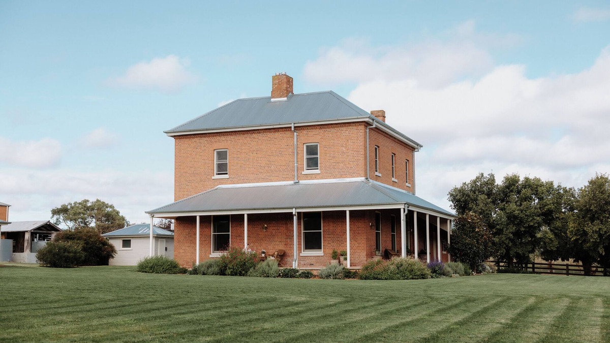 Forest Grove House | Yarras Homestead - Luxury Accommodation just minutes from Bathurst CBD