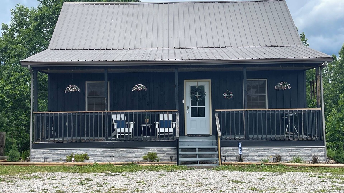 Louisa House | Yatesville Lake Cabin - Marina