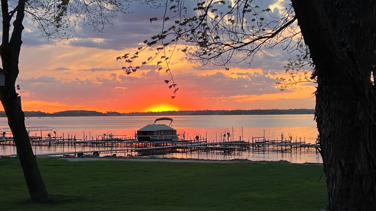 Osakis House | Year round home on Lake Osakis, Minnesota.