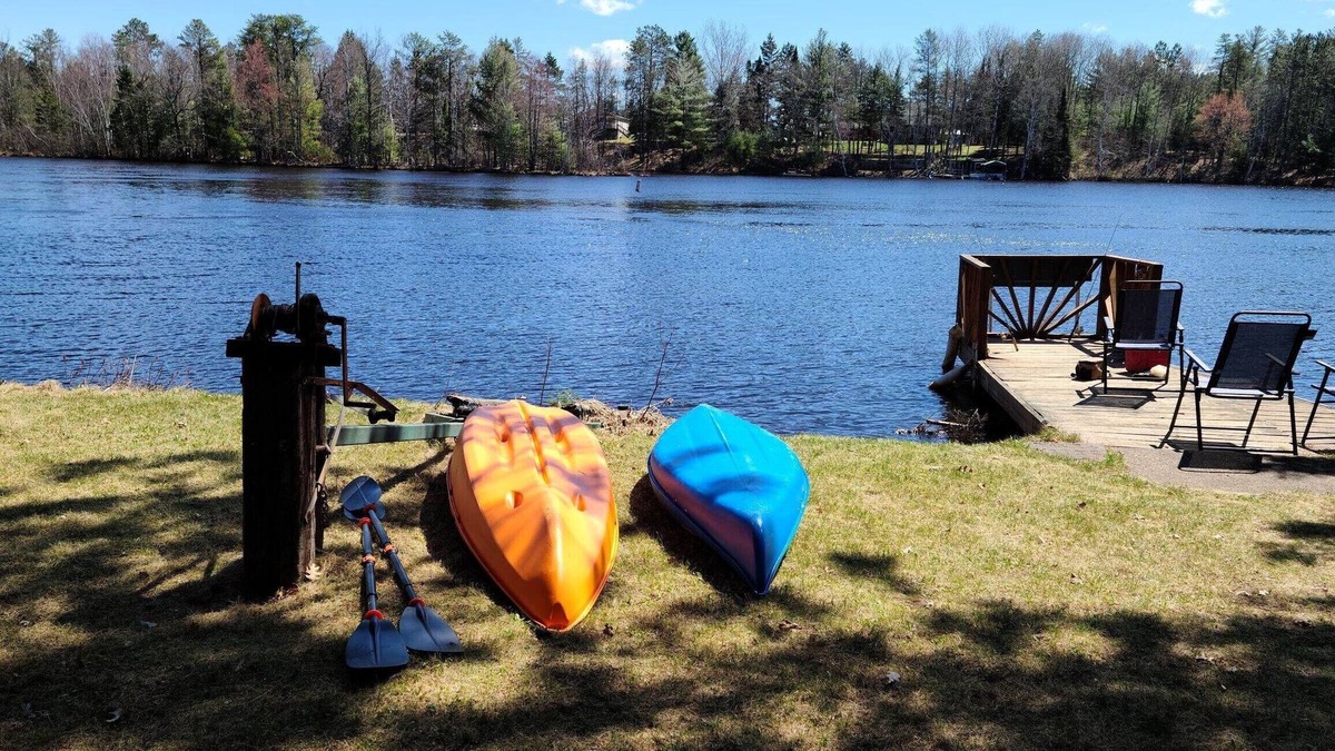 Tomahawk House | Year round home on WI River/Lake Alice, private dock, on ATV/snowmobile trail.
