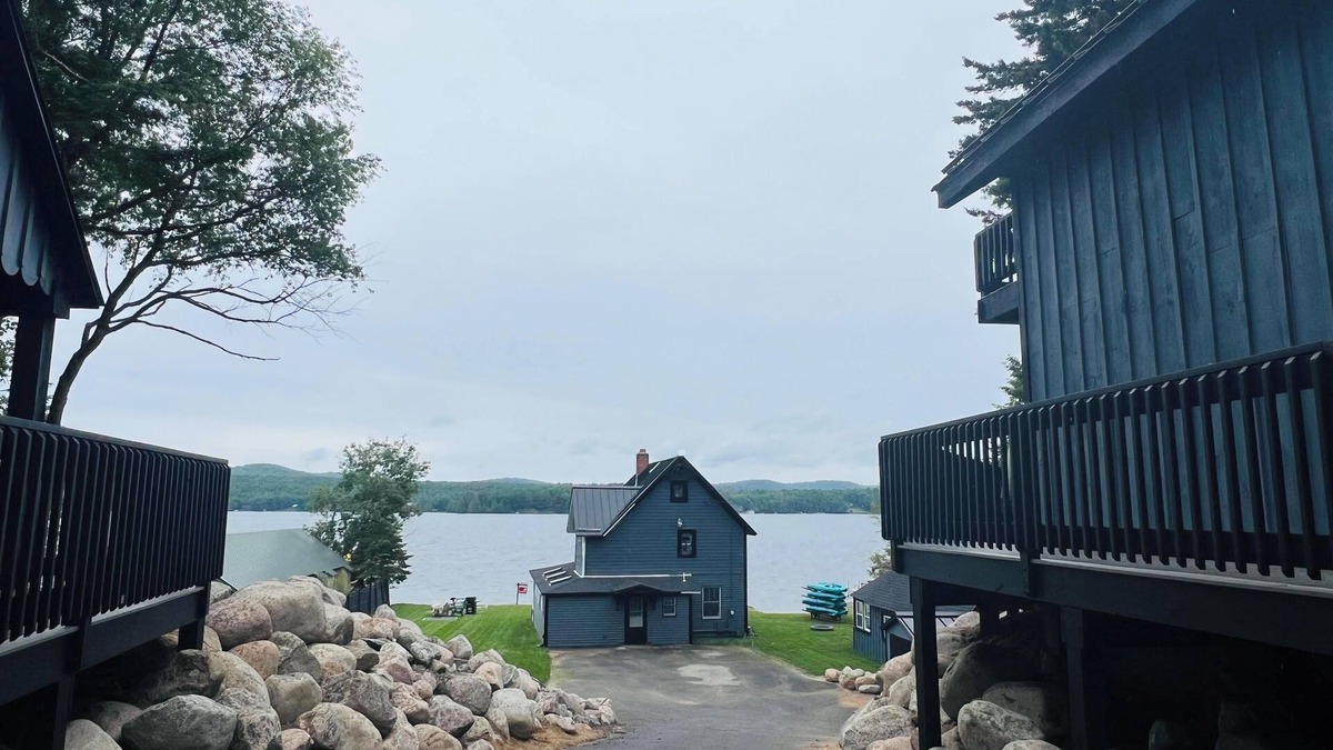 Eagle Bay Cabin | Year-round waterfront vacation rental ~BlueSky Lodge