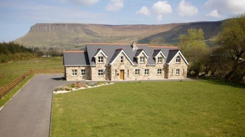 Drumcliffe House | Yeats Lodge