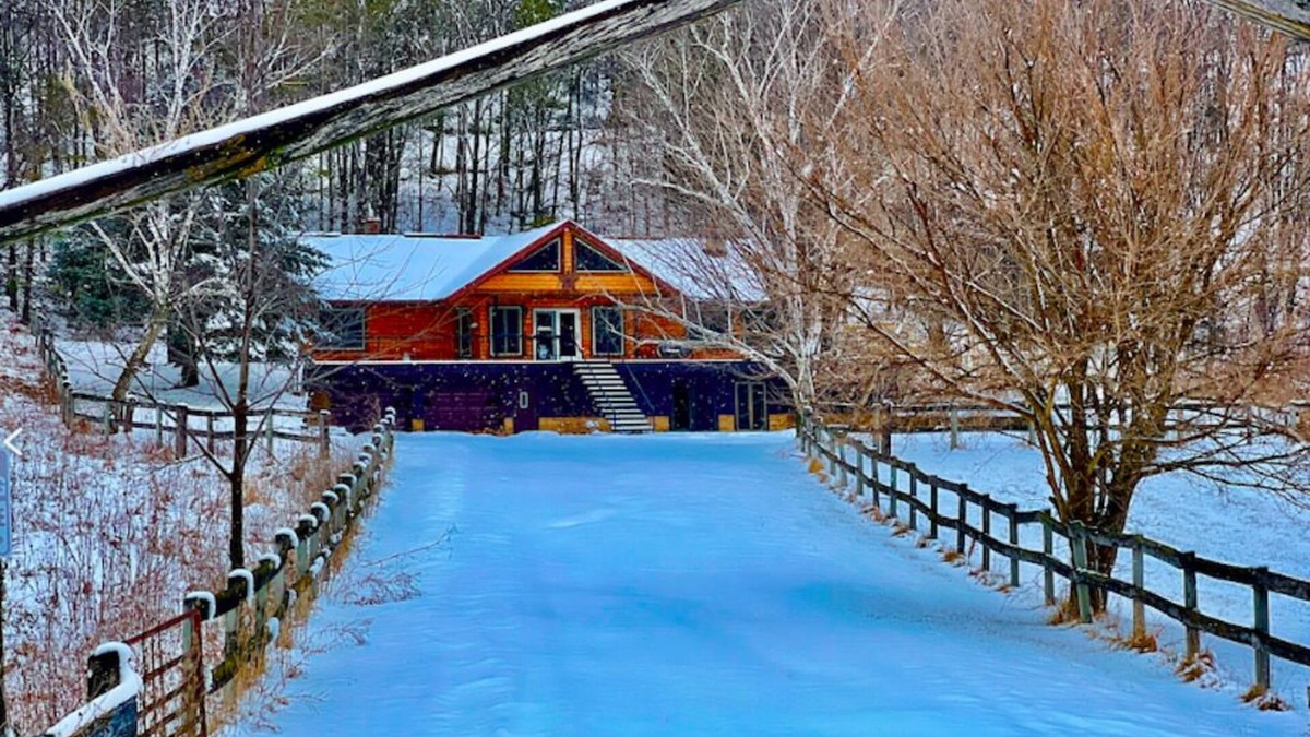 Linton Cabin | Yellow River Lodge w/ Hot Tub & Pool