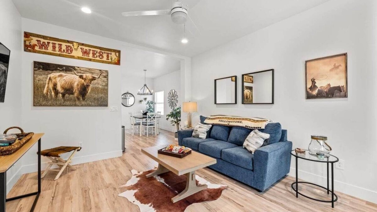 Downtown Sacramento Apartment | Yellowstone Vibes: SacTown Edition!