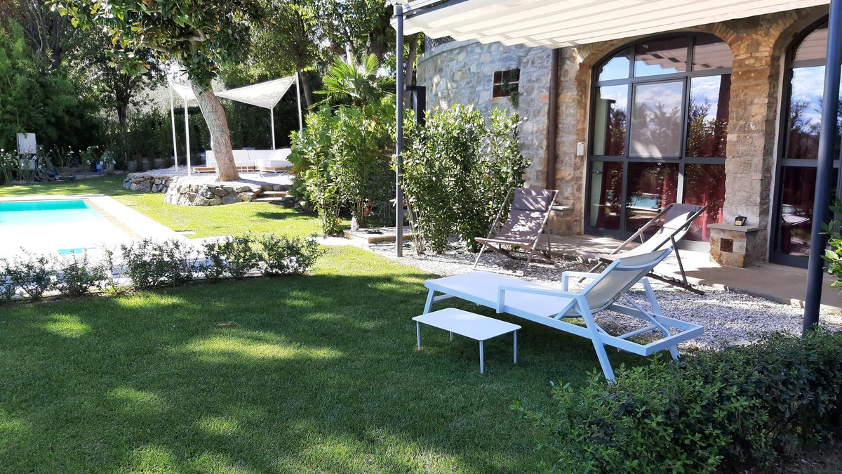 Oltrarno Apartment | YHFlorence - with exclusive use swimming pool and hammam