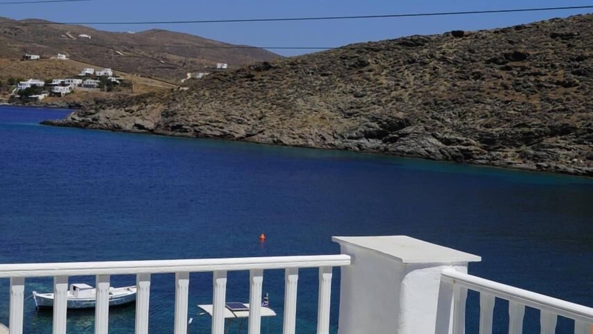 Kithnos House | Yi & Thalassa by KHI Collection