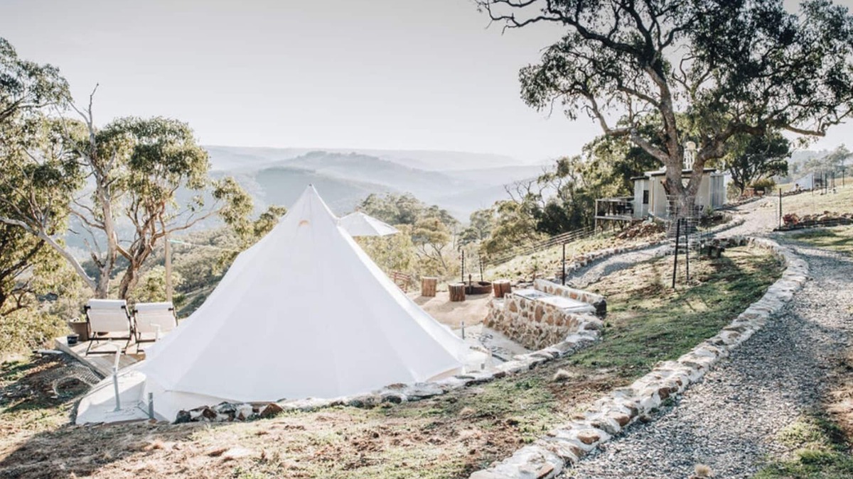 Curraweela RV Rental | Yirri glamping tent overlooking the Great Dividing Range