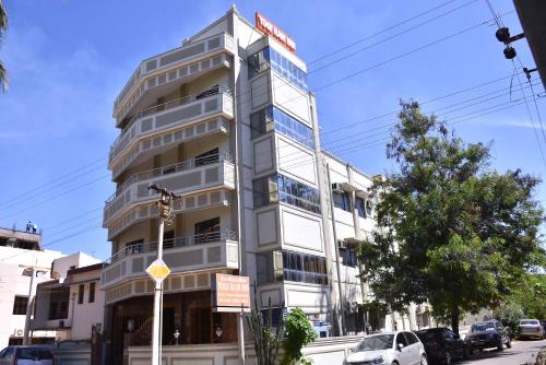 Cuddalore Hostel | Yogi Ram Inn