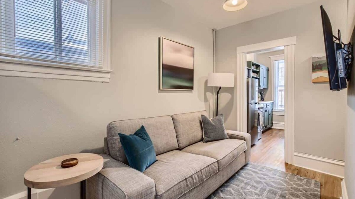 Congress Park Apartment | York by Modern Midstay/3 Blocks to Cheesman #SY2