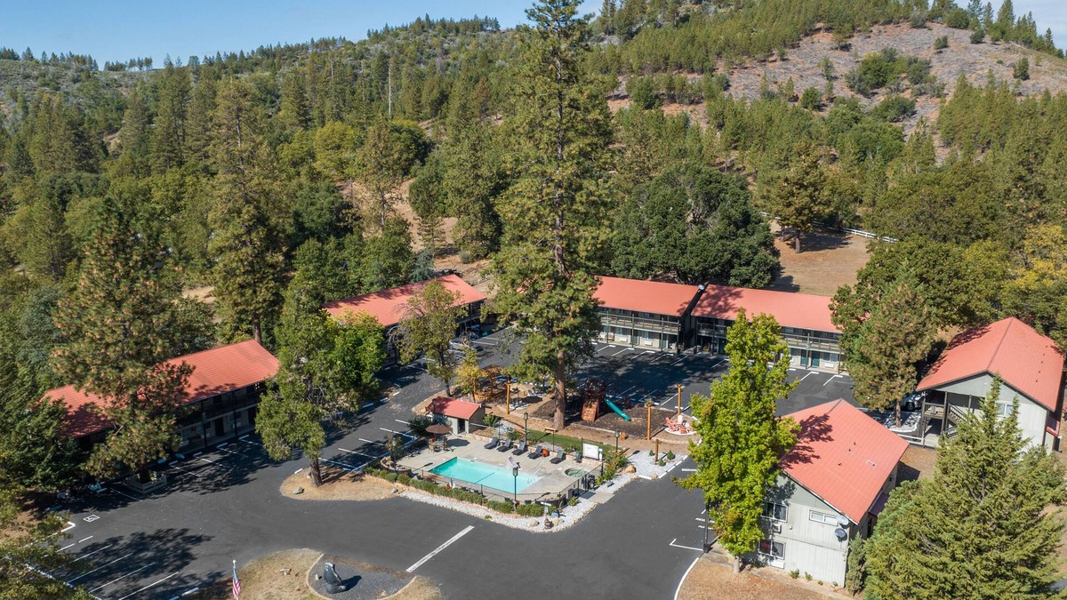 Groveland Hotel | Yosemite Westgate Lodge