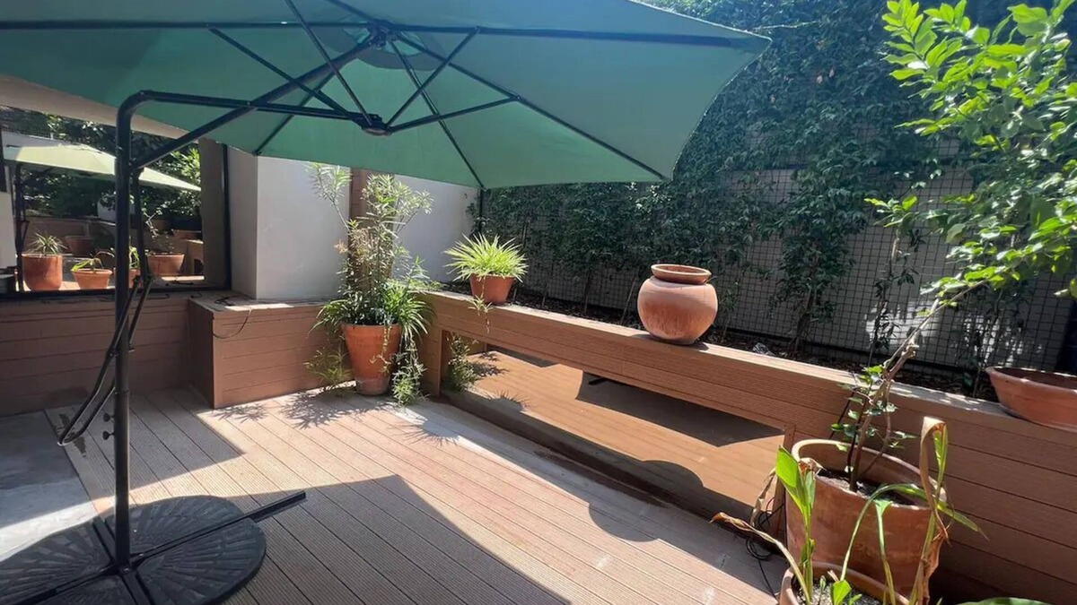 Eski Lara Apartment | You will be within walking distance 5 minutes.