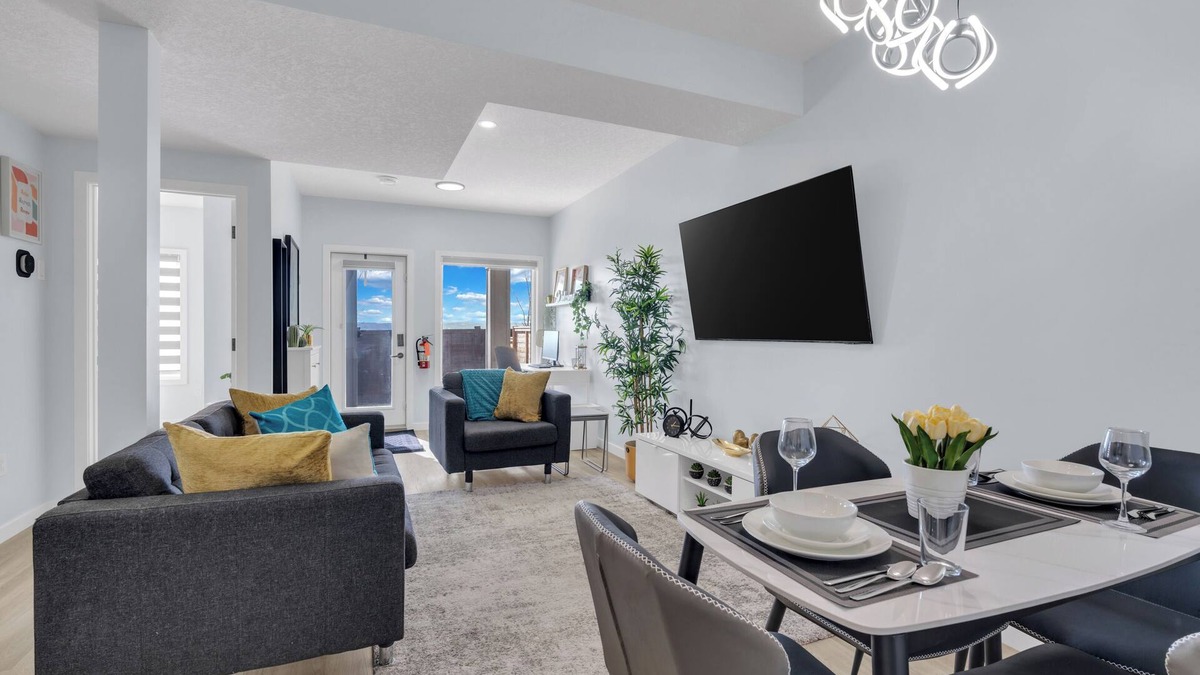 Southeast Calgary Apartment | You will love this 2BR Guest Suite in SE Calgary
