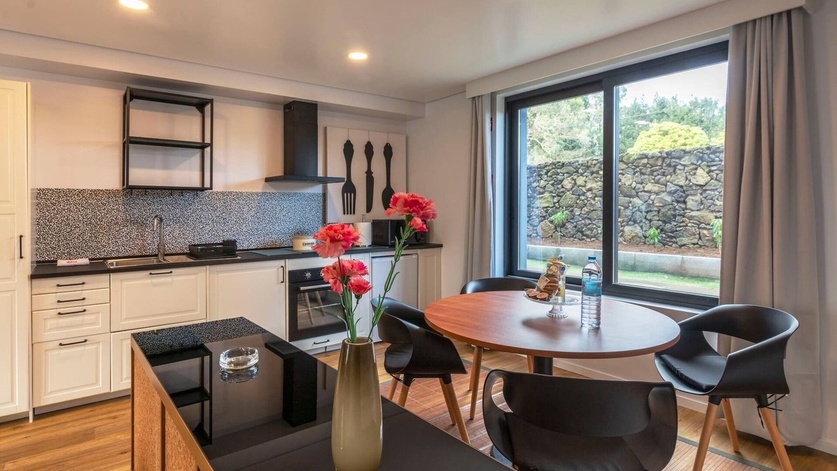 Ribeira Grande Apartment | Your Azorean Home 2