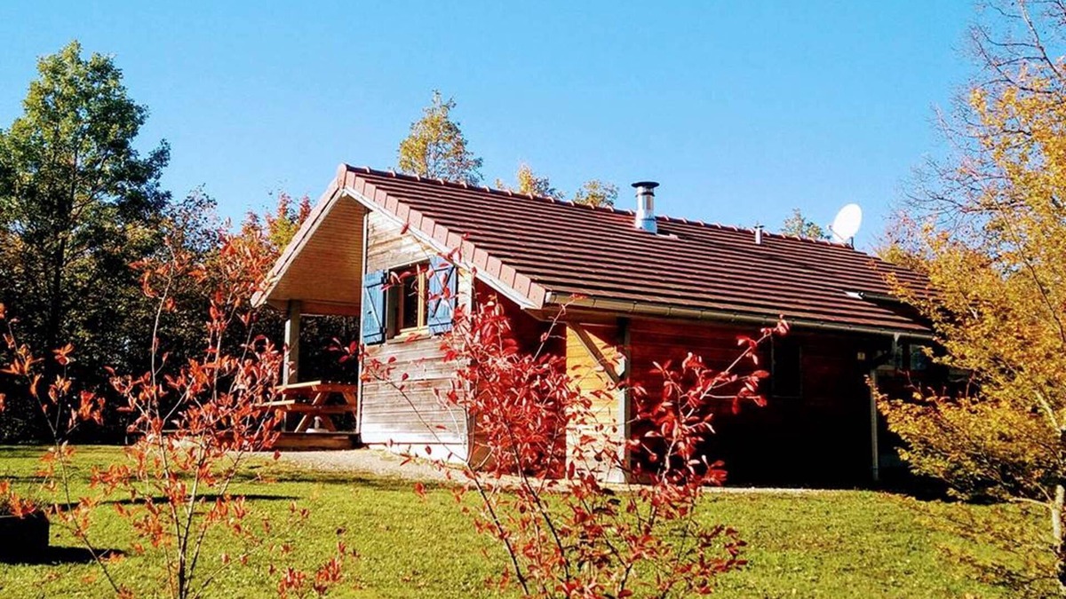 Bonlieu Ski Chalet | Your chalet 1500m from the Cascades