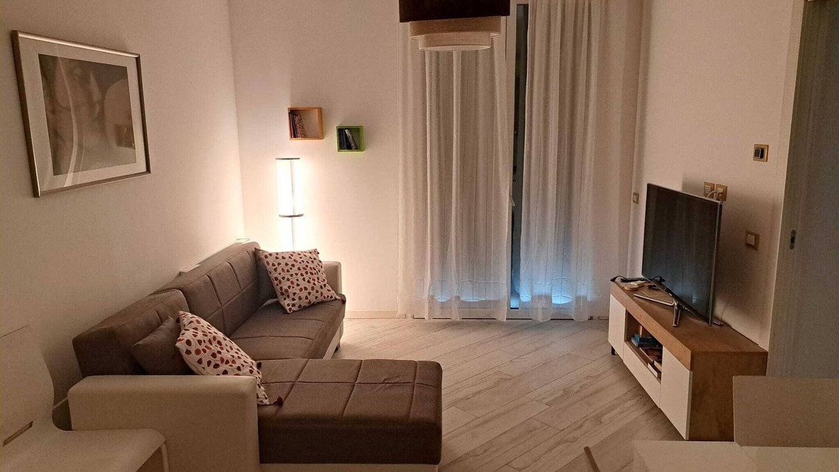 Bolognina Apartment | Your Comfort Home - close to the Bologna Fair area, 10 min from the center.
