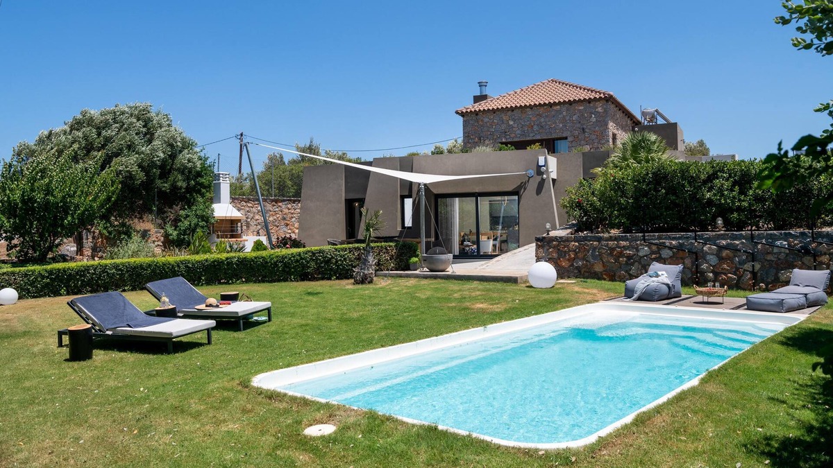 Agios Nikolaos Villa | Your Cretan Retreat - Luxury 2bd Mountain View Villa w/Private Pool & Hammam