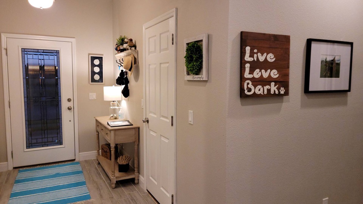 Southeast Orlando House | Your Home Away from Home In Orlando, Florida! Pets Welcome!