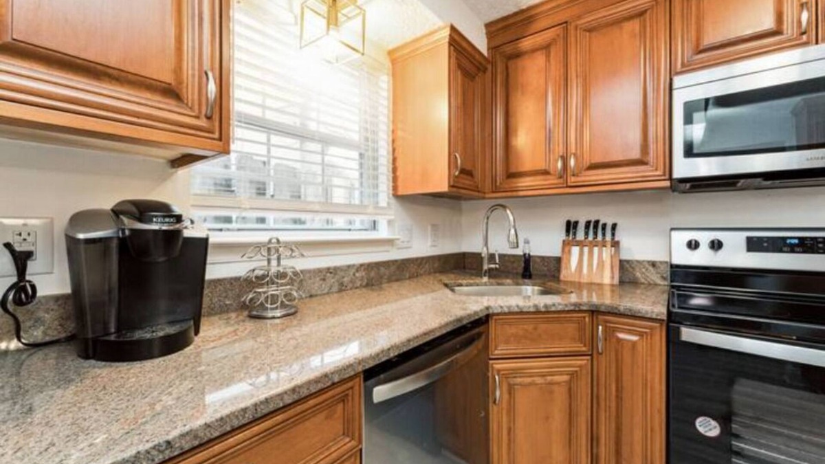 Bowie House | Your Home Away From Home