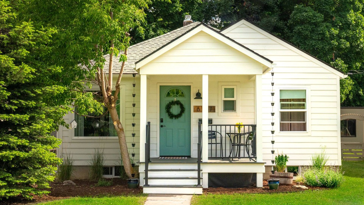 University District House | Your Home Base for Montana Memories!