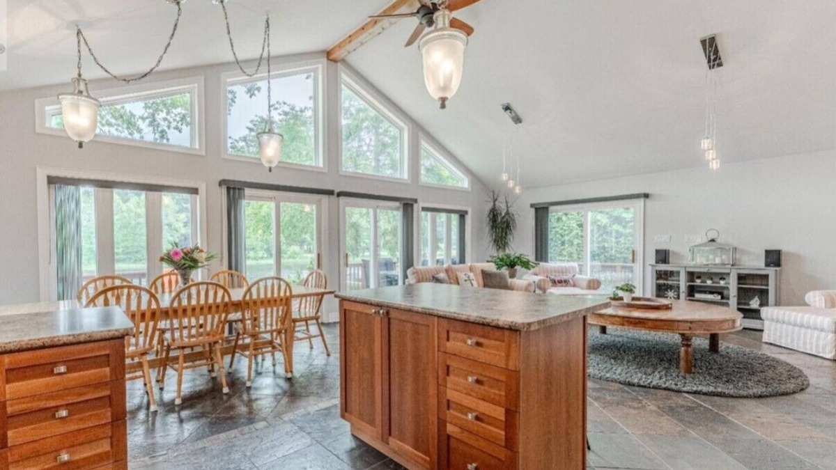 Port Stanton Cottage | Your Home by the Lake
