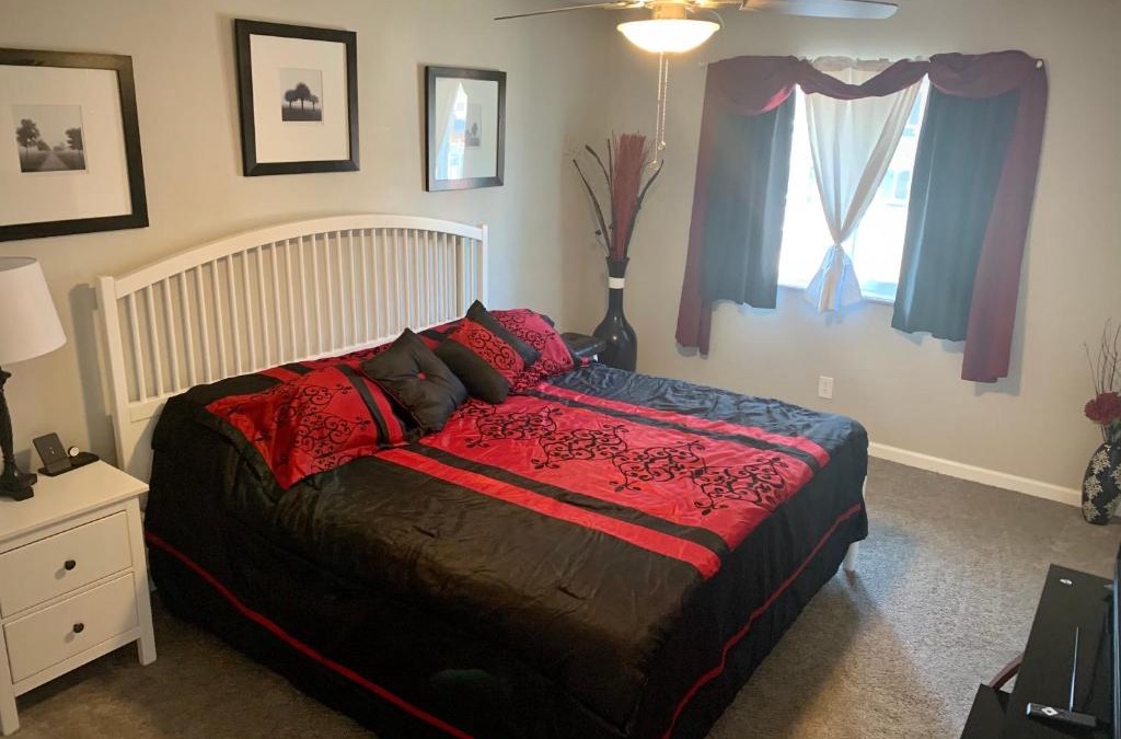Jewell Heights - Hoffman Heights House | Your home close to Anshutz and DIA
