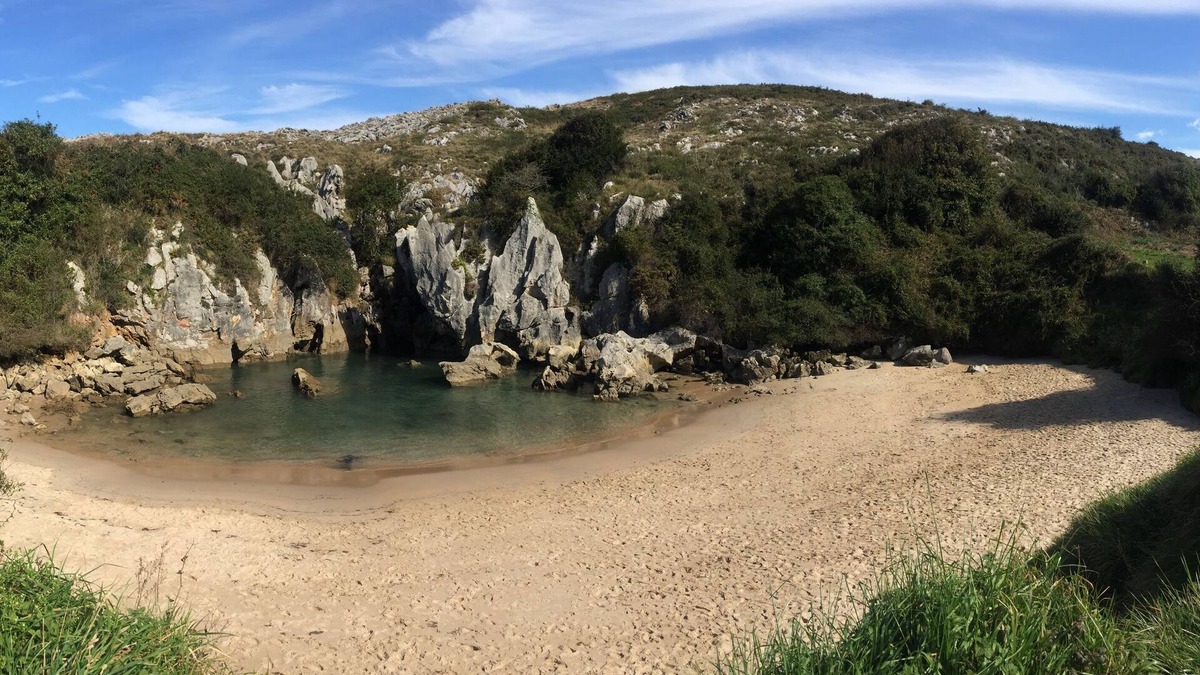 Naves Cottage | Your home on the coast of paradise