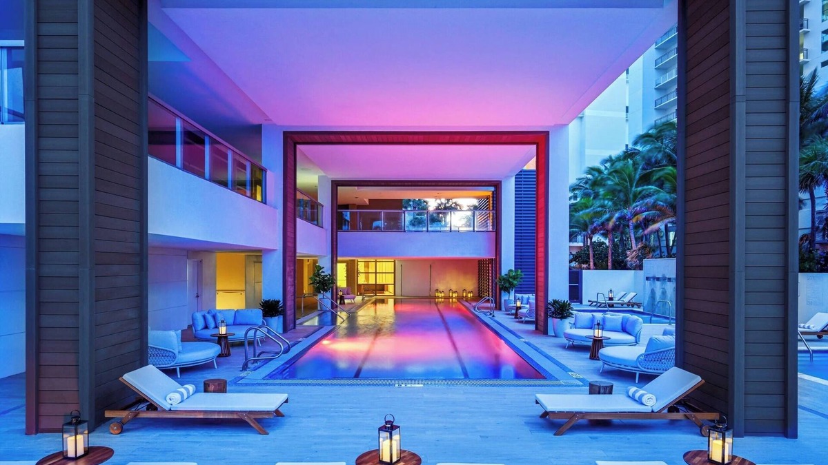 Singer Island Hotel | Your Island Escape: Two Ocean View Room w/Balcony Near Riviera’s Attractions