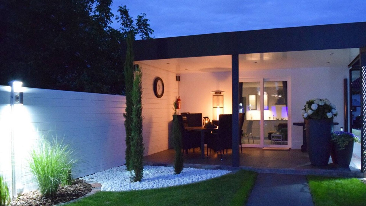 Bilzen House | Your luxurious Zenn home with jacuzzi
