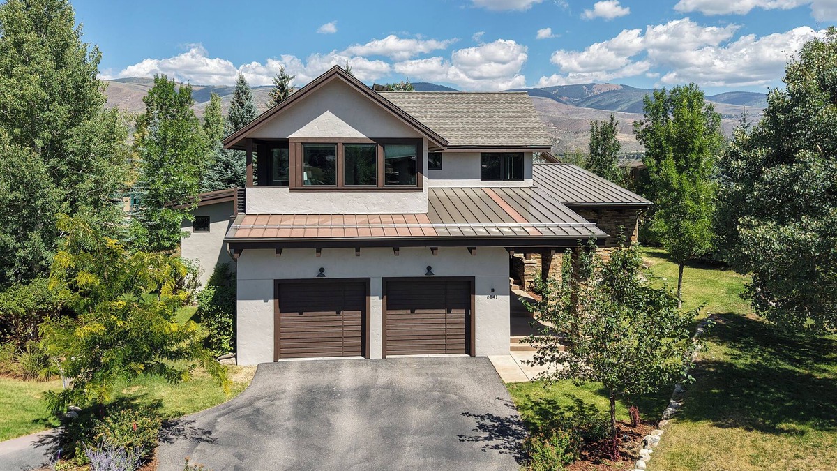 Edwards House | Your next Adventure starts here! Spacious 5-bedroom house in charming Edwards