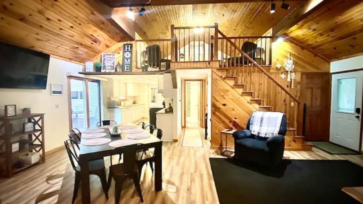 Crivitz House | Your Northwoods home away from home!