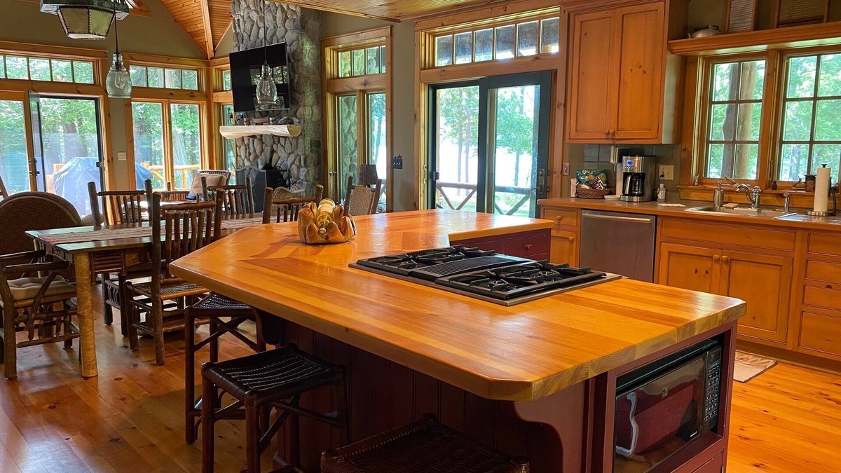 Paradox House | Your own Adirondack lakefront peninsula at Camp Nawita