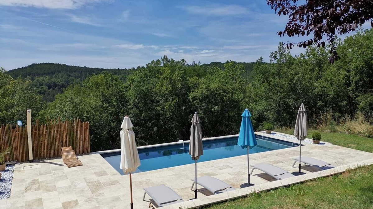 Prayssac House | Your peaceful countryside vacation in nature .