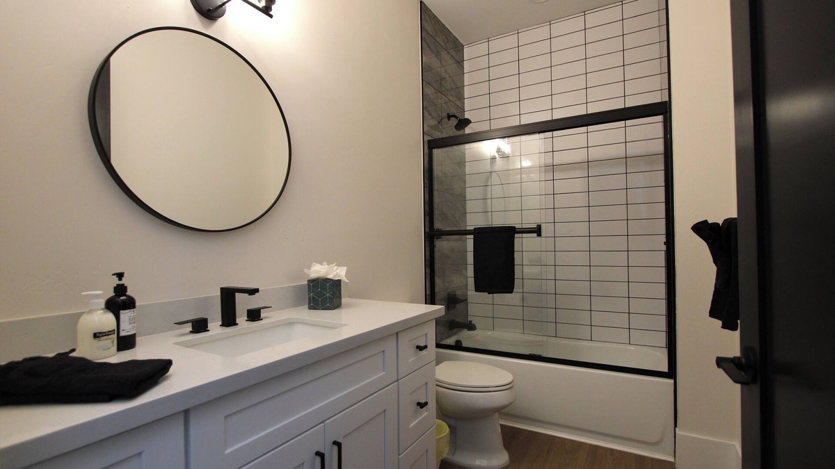 Chandler House | Your Perfect Chandler Escape