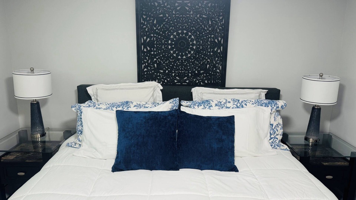 Amityville Apartment | Your Perfect Getaway Between Farmingdale & Amityville