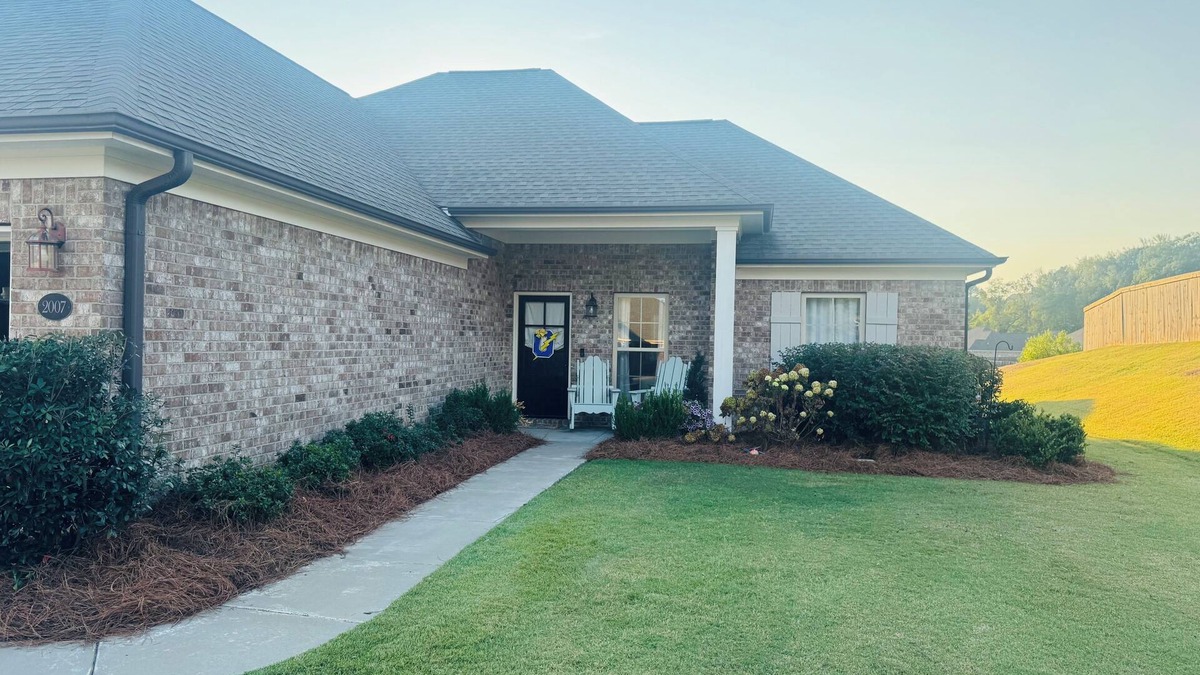 Oxford House | Your PERFECT GAME DAY Home