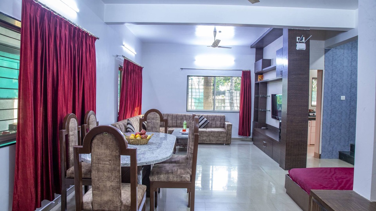 Khatri Park Housing Society Villa | Your private oasis awaits - a 4 BHK villa with a pool near the city."