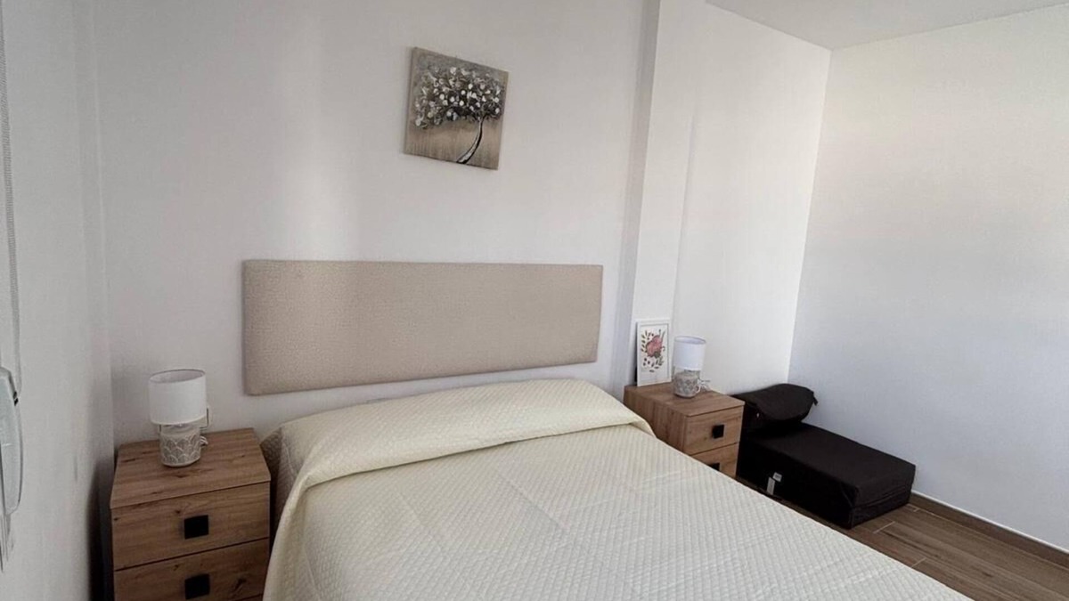 Distrito Norte Sierra Apartment | Your Sanctuary with a View of History: Live Córdoba from the Heart of the City