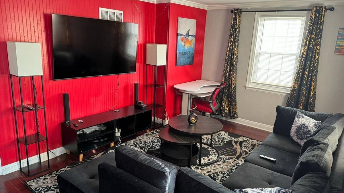 Towson House | Your ultimate luxur vacation home