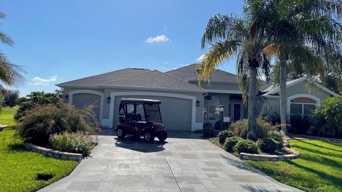 Glenbrook House | Your Villages getaway! Come play & soak up the perfect Villages lifestyle.