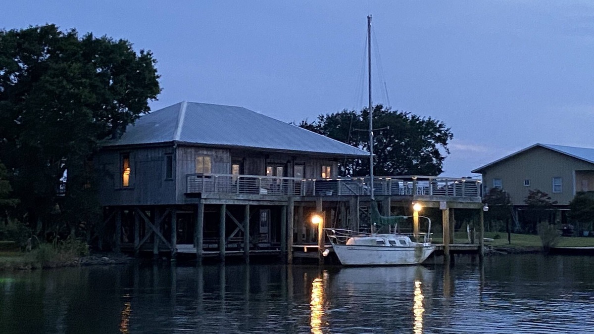 New Orleans East Area House | Your Waterfront Escape - 28 min to the French Quarter