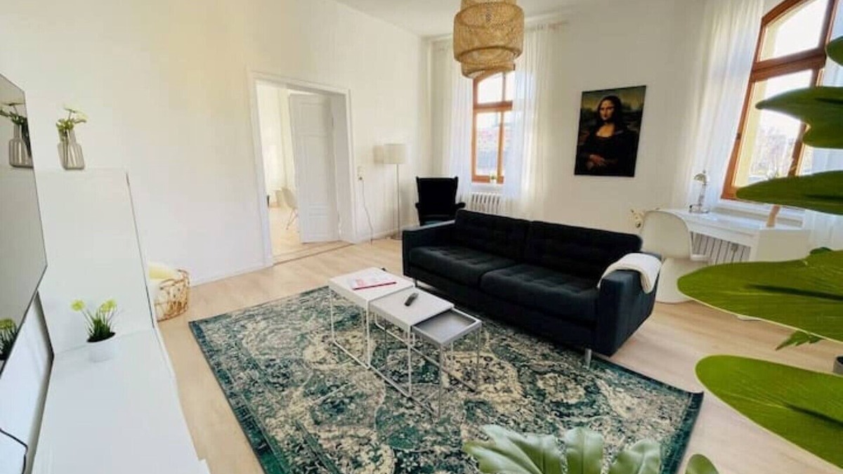 Zwickau Condo | Yourfavoritebed 90m2 Designwohnung im Zentrum 1