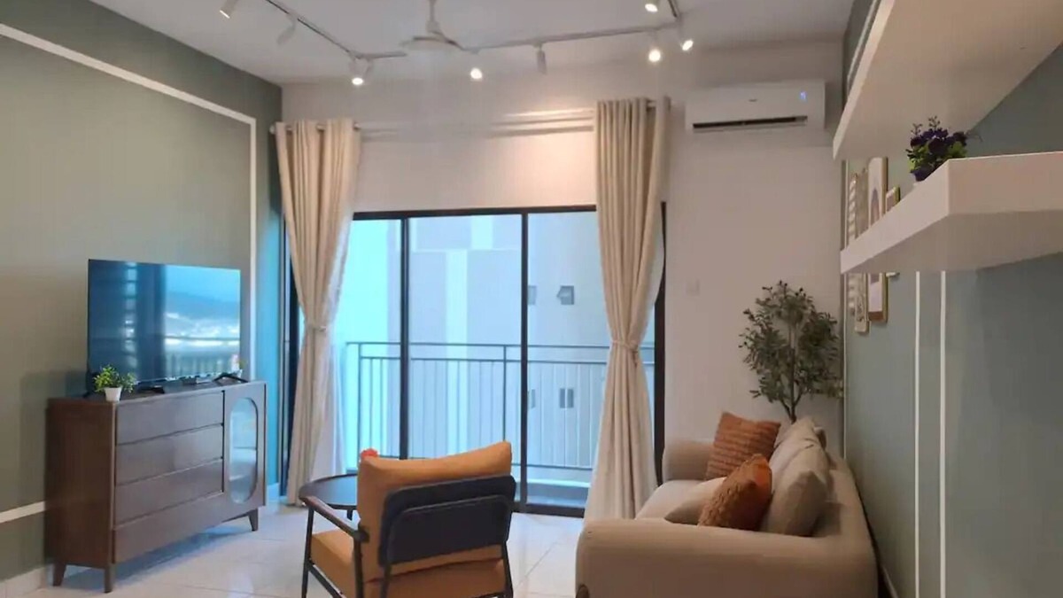 Nilai House | Youth City Residence/2 Room/KLIA/Nilai/Pool
