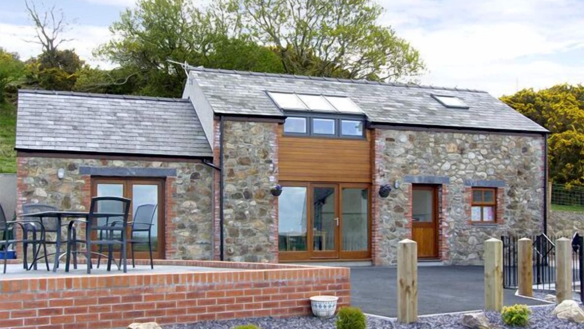 Y Felinheli Cottage | YSGUBOR PENRALLT, luxury holiday cottage in Y Felinheli