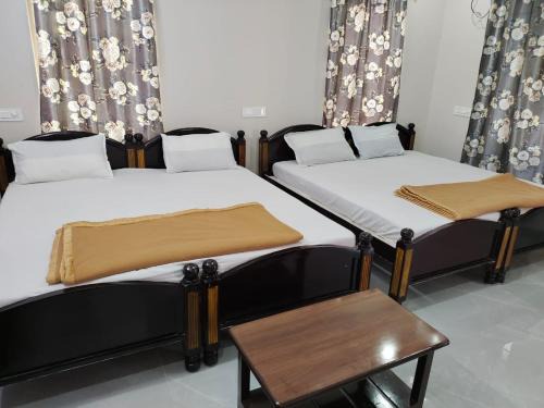 Kanipakam Hotel | YU Stay - Kanipakam