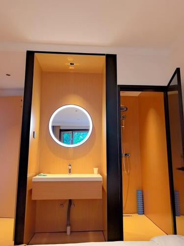 Ulanqab Apartment | Yushe Shiguang Xiaozhu