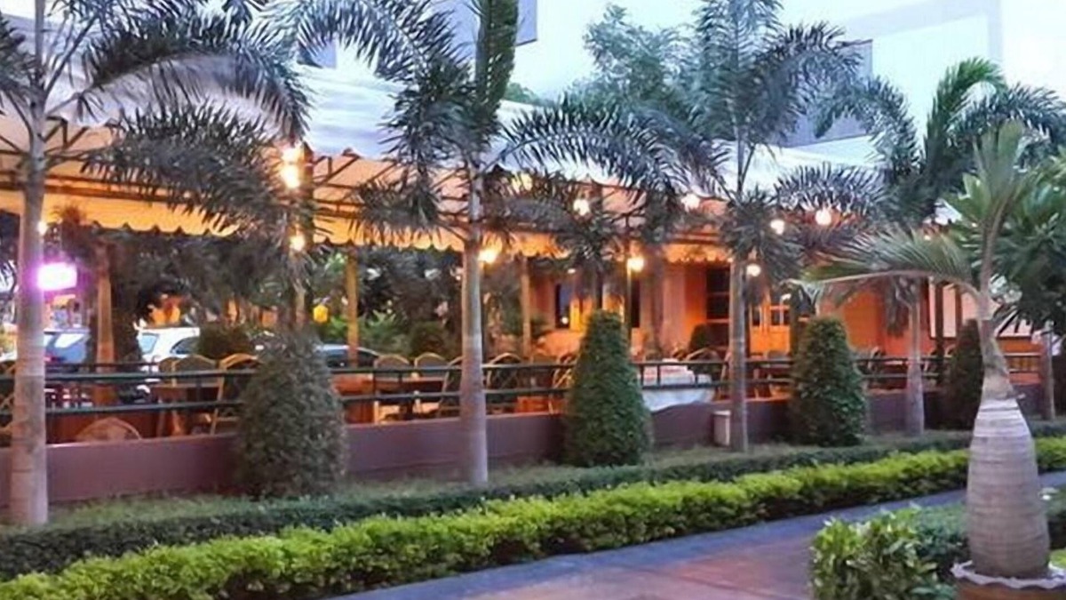 Mueang Samut Prakan District Hotel | Zaza Hotel