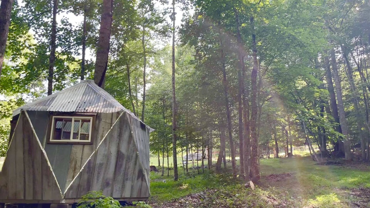 Green Mountain Cabin | Zen Dome: Relax & Revive in the Beauty of Nature